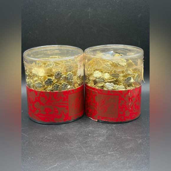 NWT Lord & Taylor Vintage Gold Tone Leaf Motif Holiday Garland Christmas Decor - Picture 8 of 12